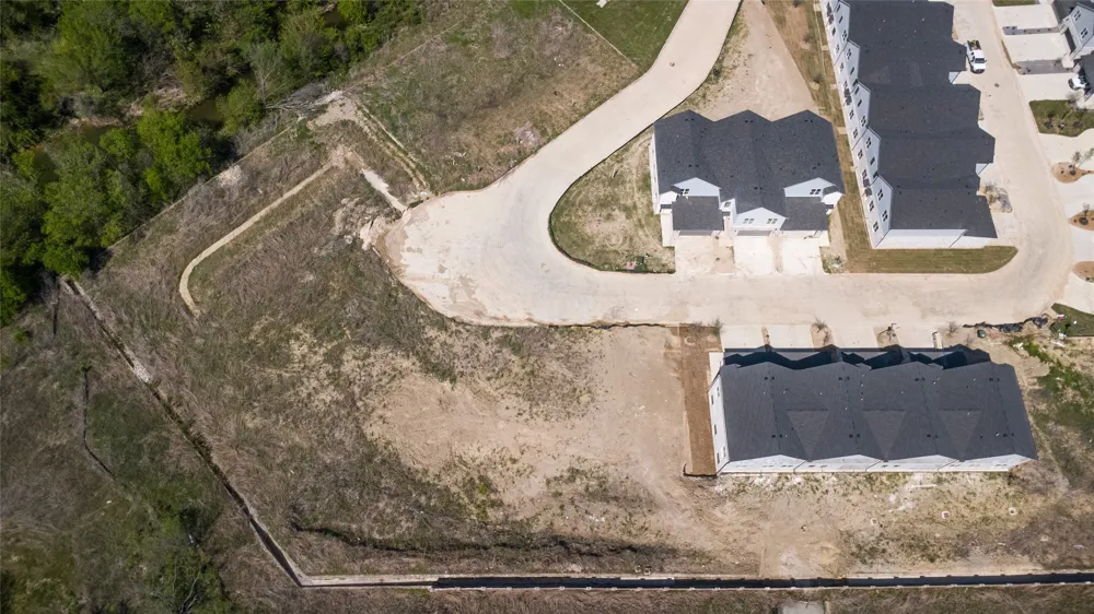 832 Premier Parkway Grand Prairie, TX 75051