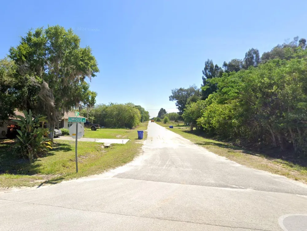 2733 TAWNY DRIVE Lorida, FL 33857