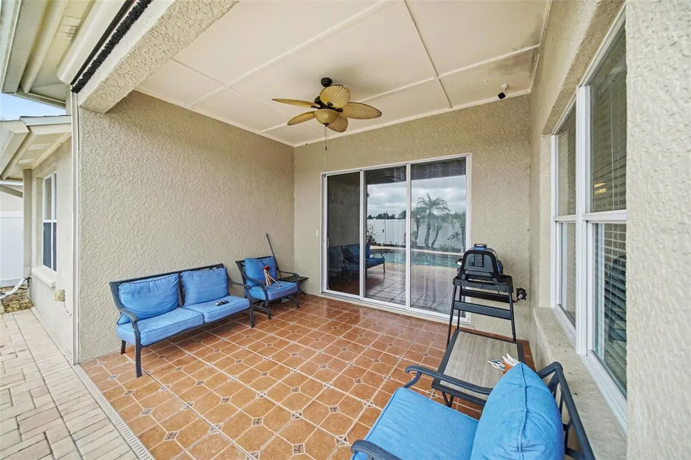 215 FERN GULLEY DRIVE Seffner, FL 33584