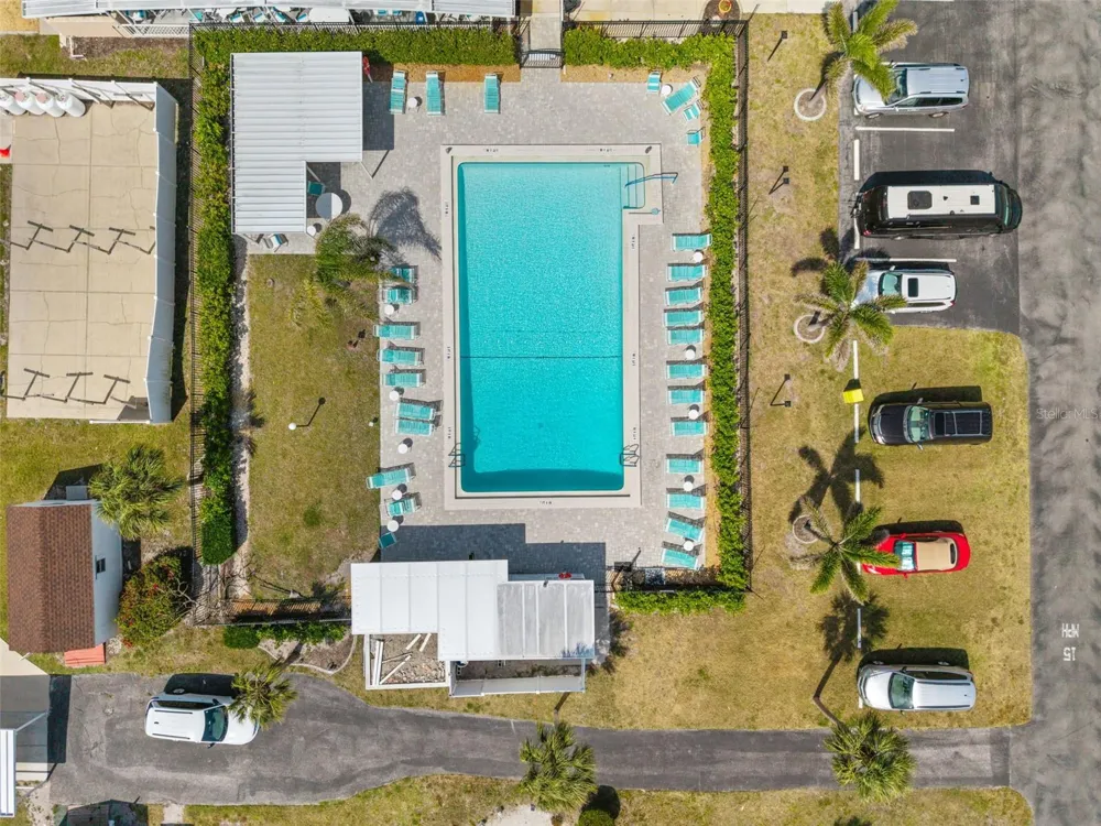 561 LONGWOOD DRIVE Venice, FL 34285