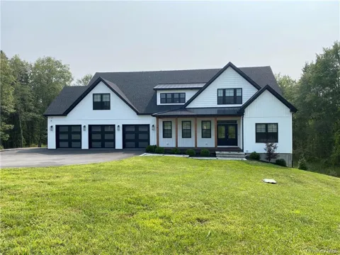 Lot 11 Shadow Court