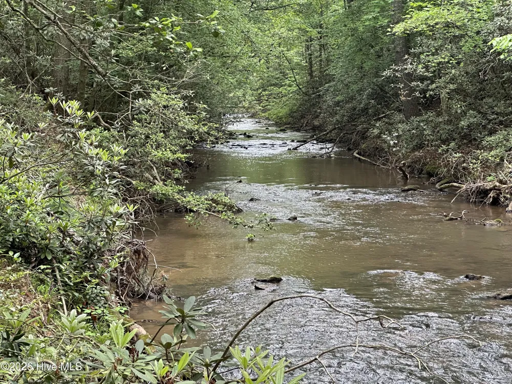 0 64 Lenoir, NC 28633