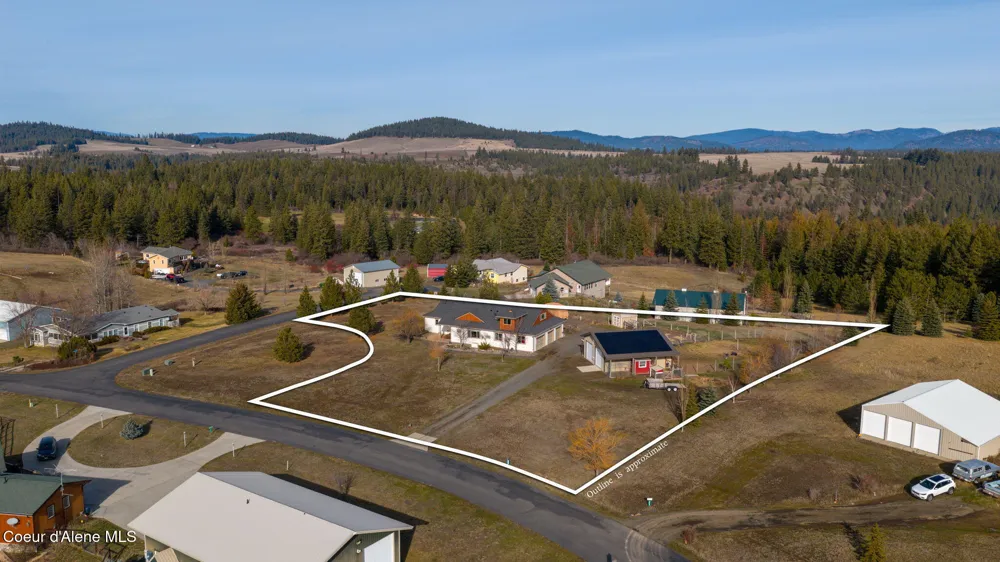 30716 S Sunray Trail Worley, ID 83876
