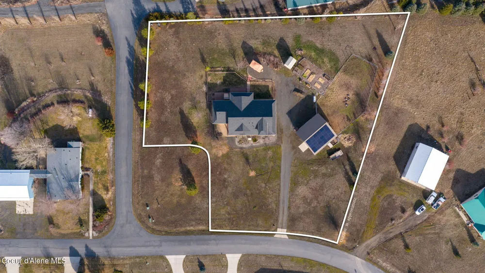 30716 S Sunray Trail Worley, ID 83876
