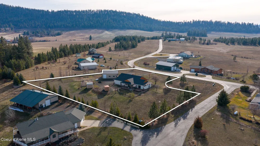 30716 S Sunray Trail Worley, ID 83876