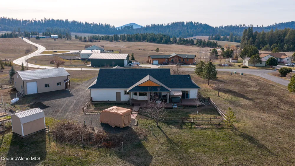 30716 S Sunray Trail Worley, ID 83876