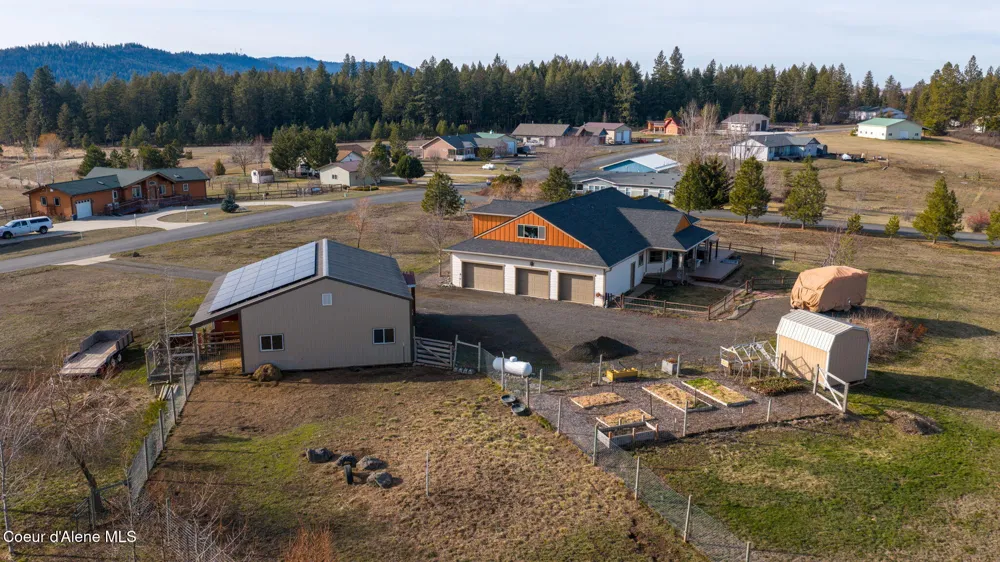 30716 S Sunray Trail Worley, ID 83876