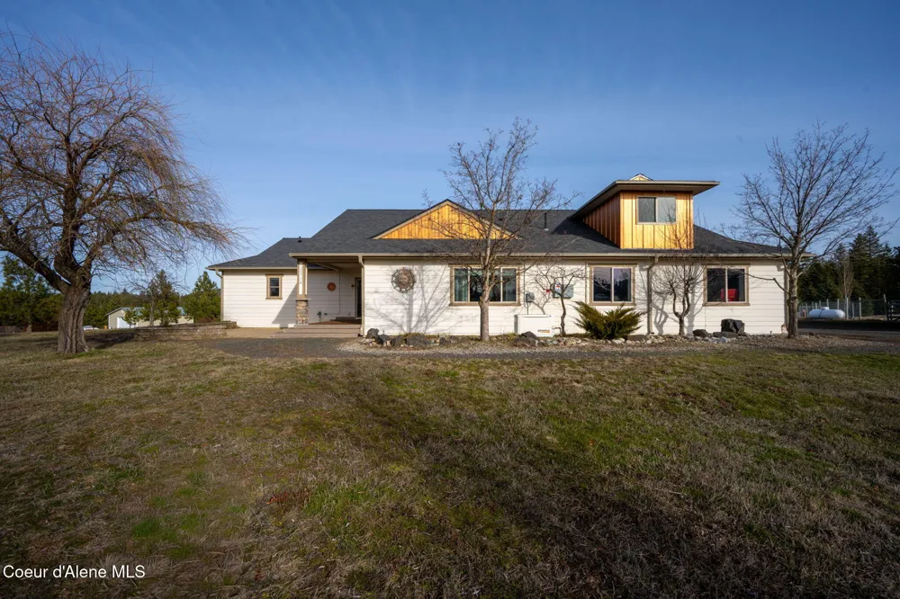 30716 S Sunray Trail Worley, ID 83876