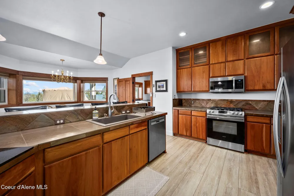 30716 S Sunray Trail Worley, ID 83876