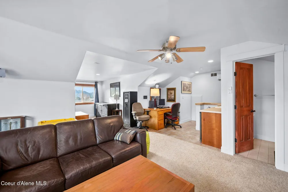 30716 S Sunray Trail Worley, ID 83876
