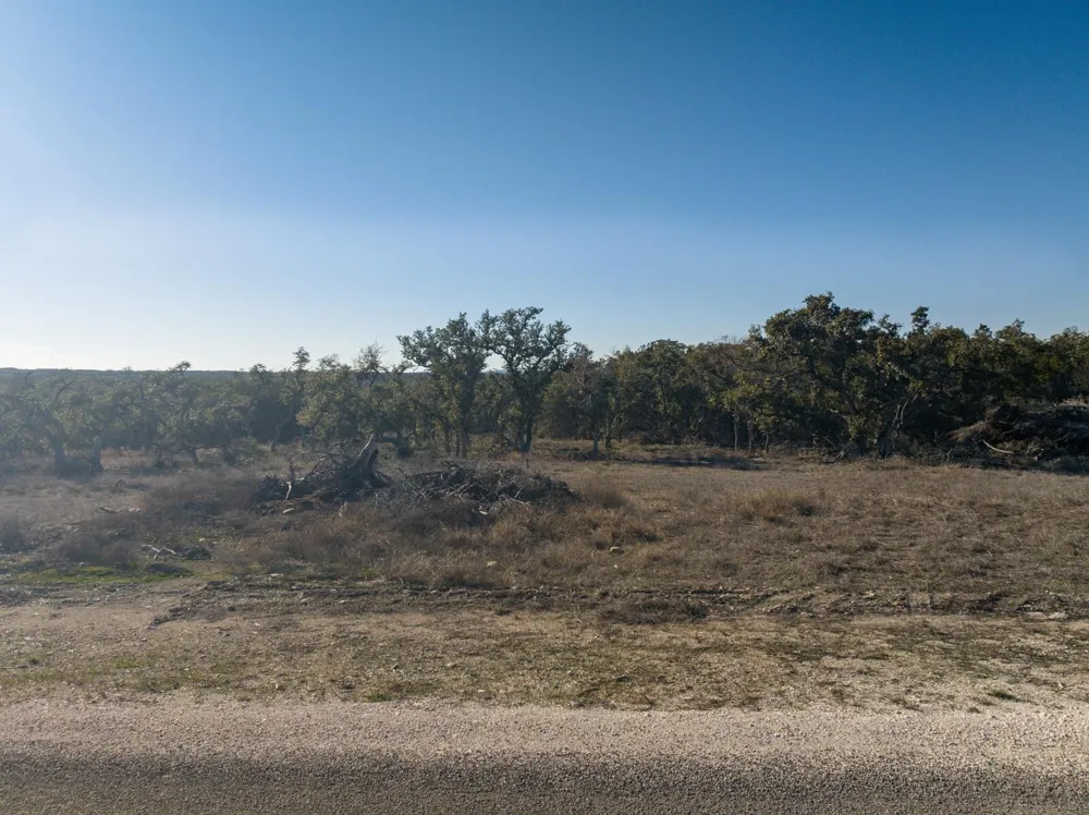642 Windmill Ridge Drive Blanco, TX 78606