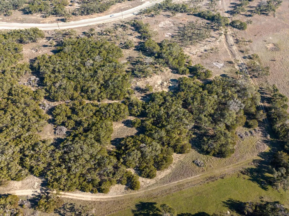 642 Windmill Ridge Drive Blanco, TX 78606