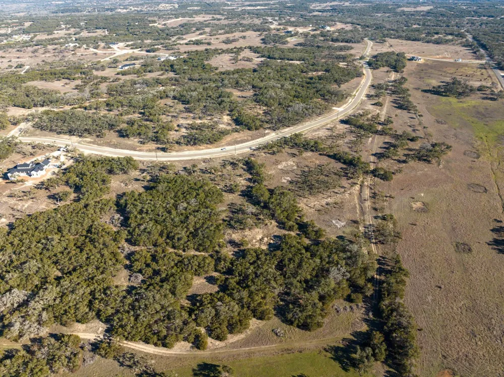 642 Windmill Ridge Drive Blanco, TX 78606