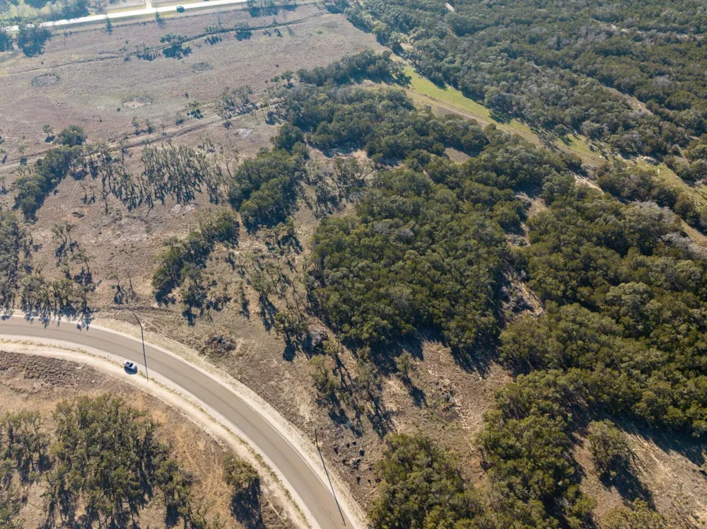 642 Windmill Ridge Drive Blanco, TX 78606