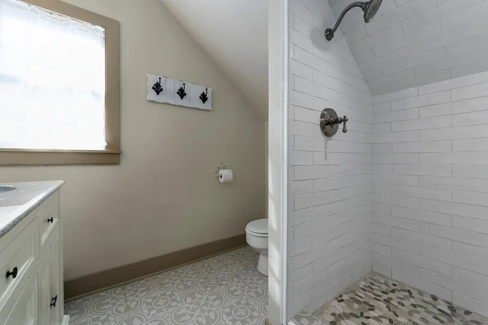 104 Austin Street #B Fredericksburg, TX 78624