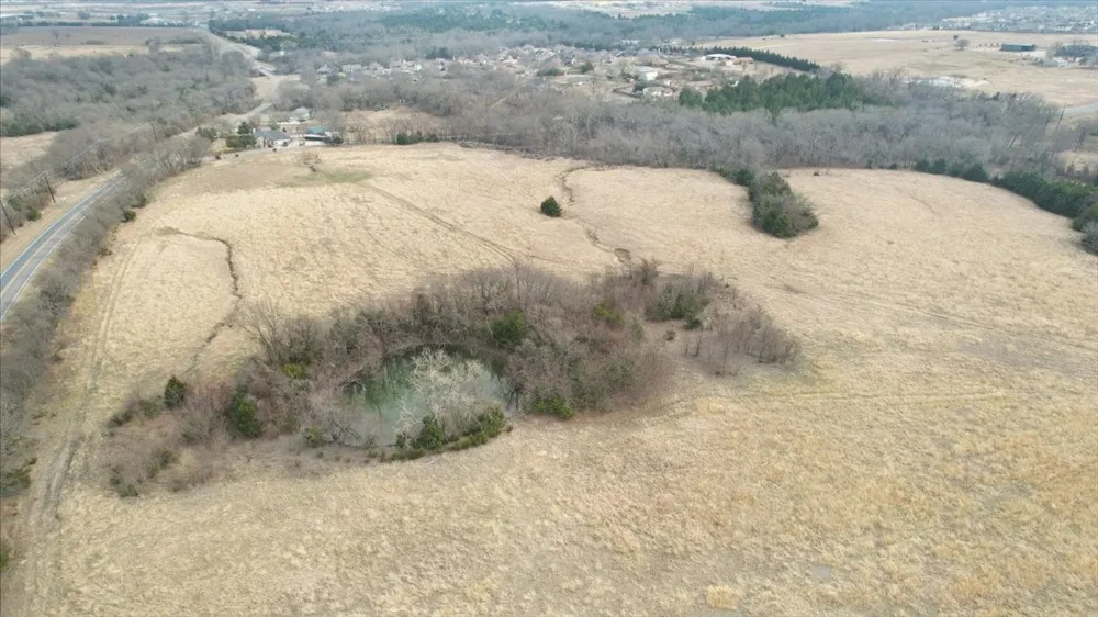 Fm-902 Howe, TX 75092