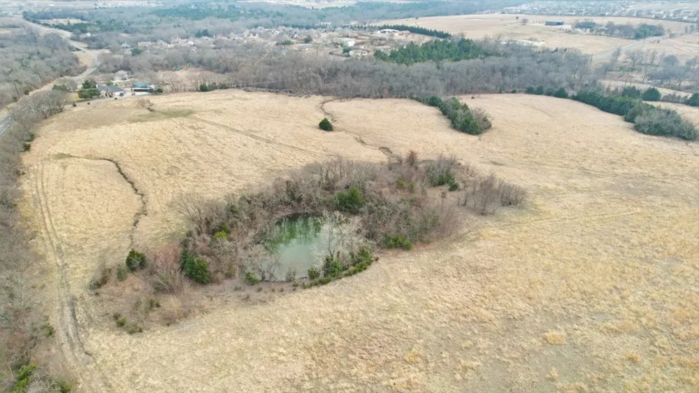 Fm-902 Howe, TX 75092