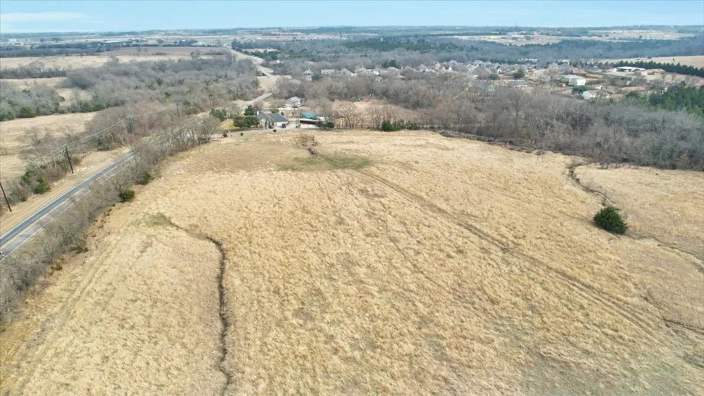 Fm-902 Howe, TX 75092