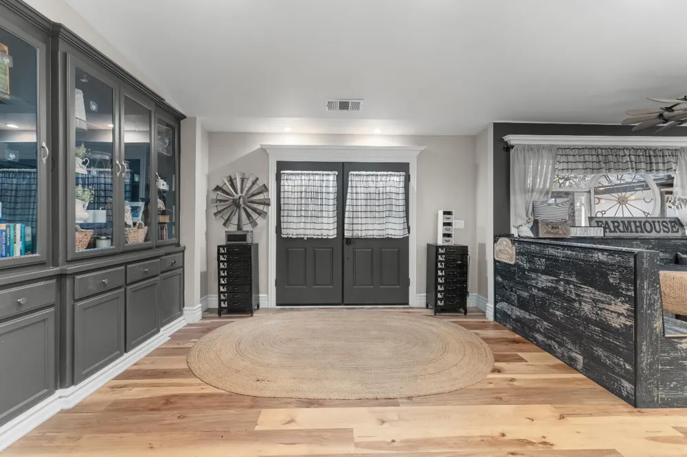 4280 Ipsen Le Grand, CA 95333