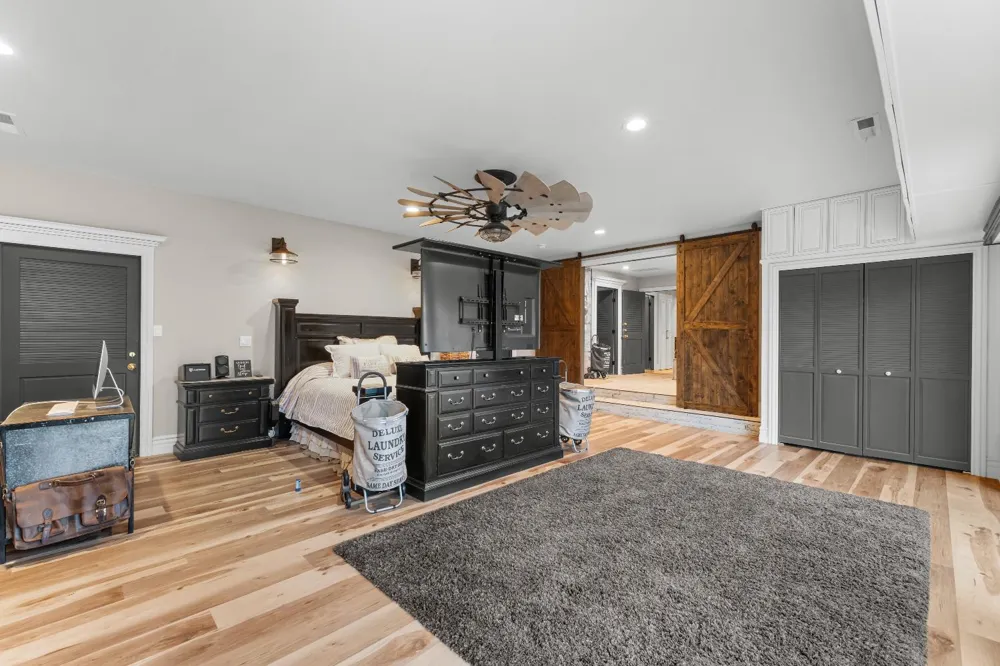 4280 Ipsen Le Grand, CA 95333