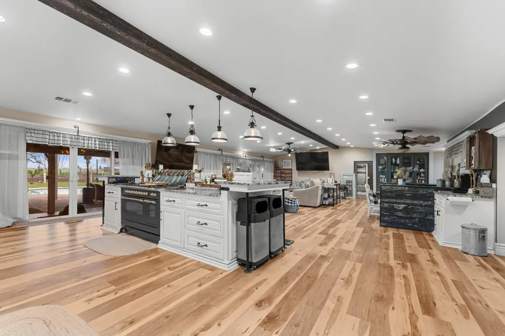 4280 Ipsen Le Grand, CA 95333