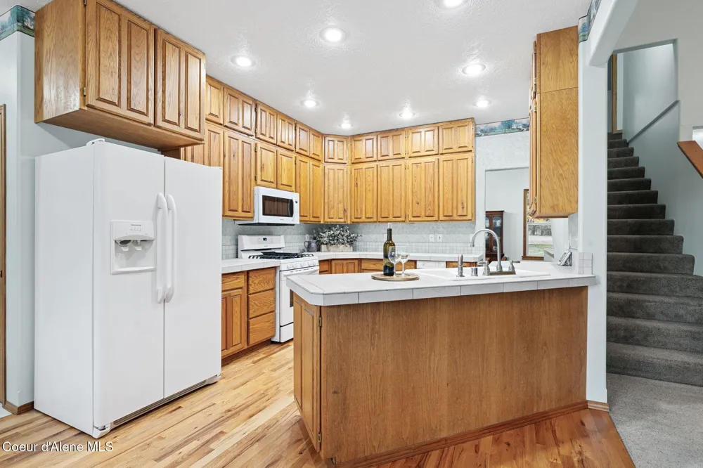 26312 E Idaho Pines Lane Newman Lake, WA 99025