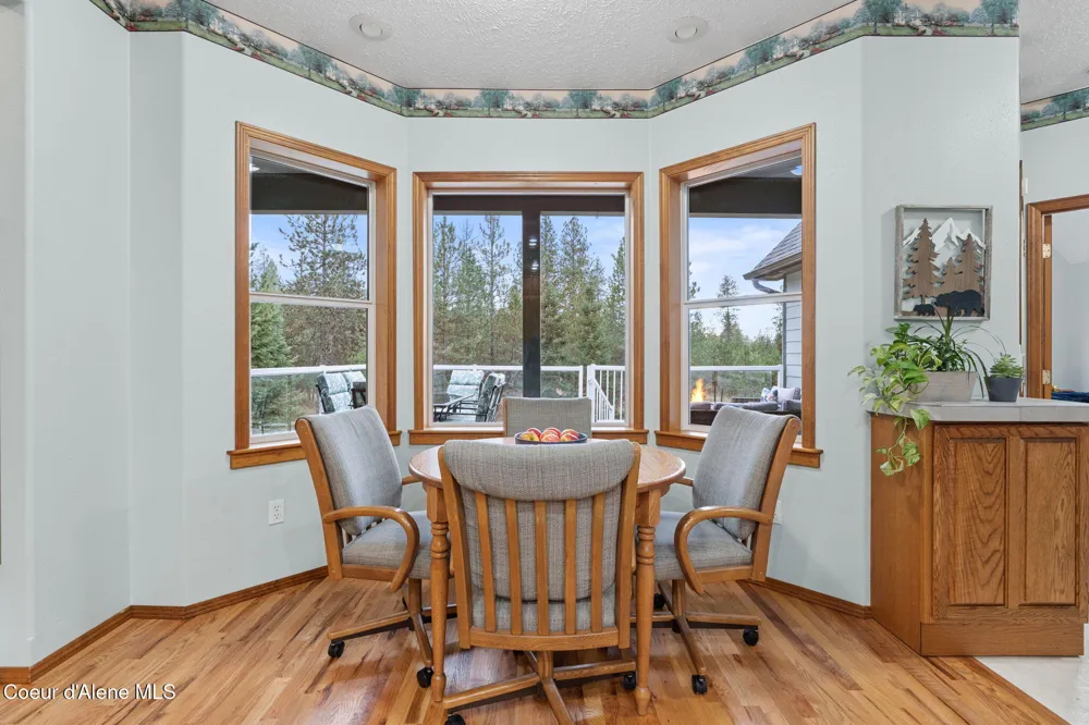 26312 E Idaho Pines Lane Newman Lake, WA 99025