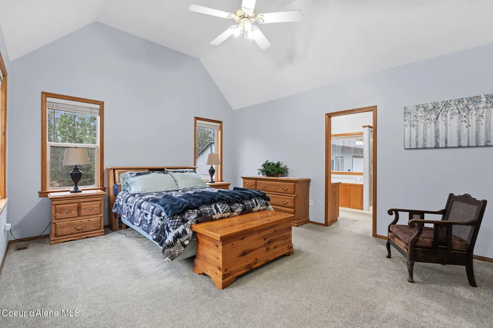 26312 E Idaho Pines Lane Newman Lake, WA 99025