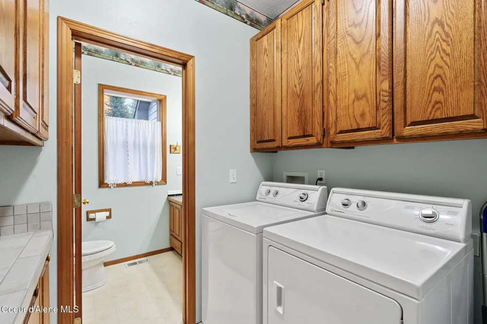 26312 E Idaho Pines Lane Newman Lake, WA 99025