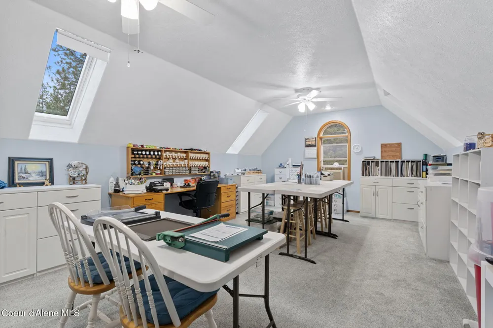 26312 E Idaho Pines Lane Newman Lake, WA 99025