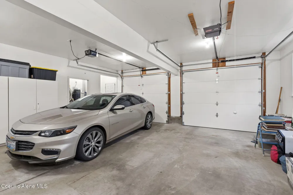 26312 E Idaho Pines Lane Newman Lake, WA 99025
