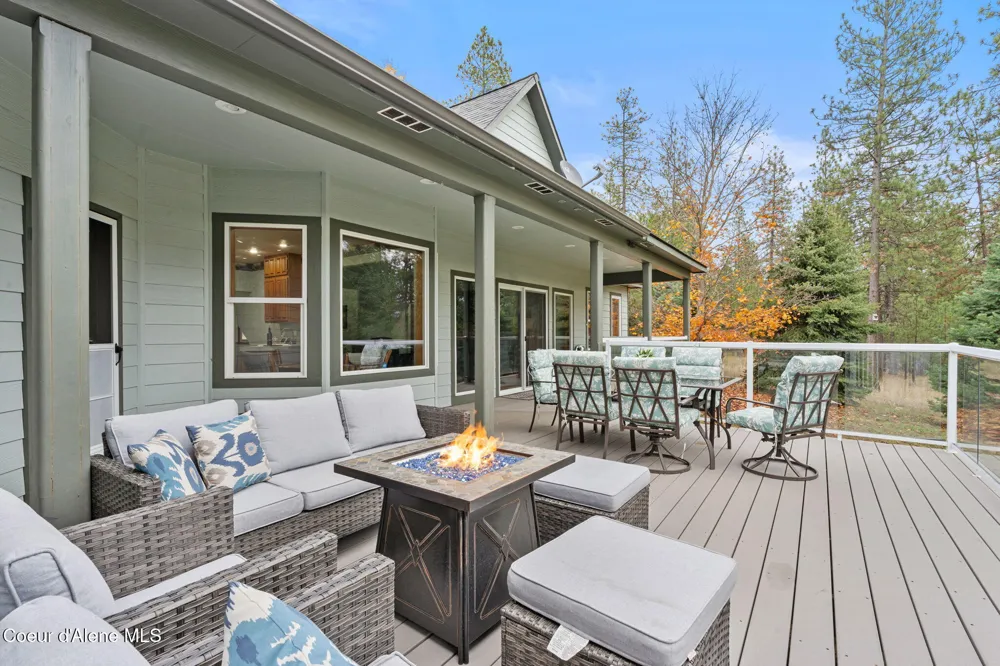 26312 E Idaho Pines Lane Newman Lake, WA 99025