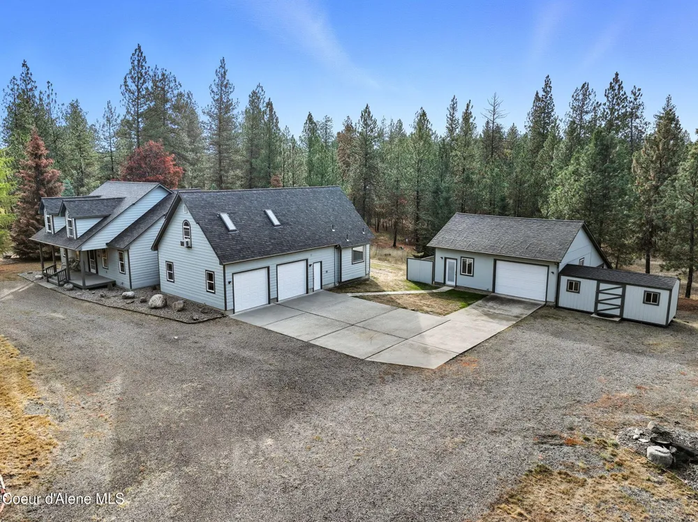 26312 E Idaho Pines Lane Newman Lake, WA 99025