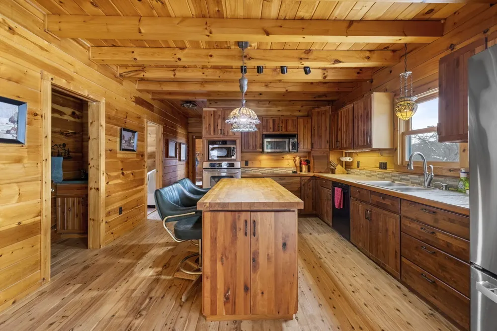 1630 Buffalo Road Galien Township, MI 49113