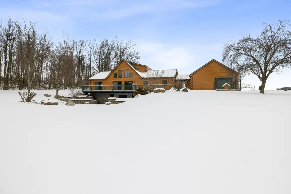 1630 Buffalo Road Galien Township, MI 49113