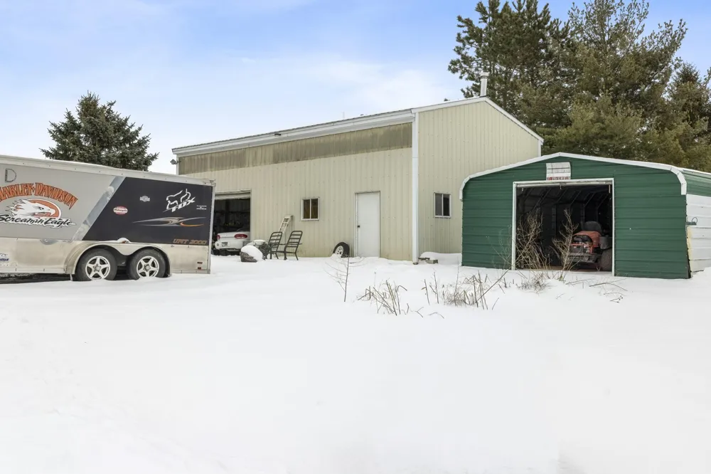 1630 Buffalo Road Galien Township, MI 49113