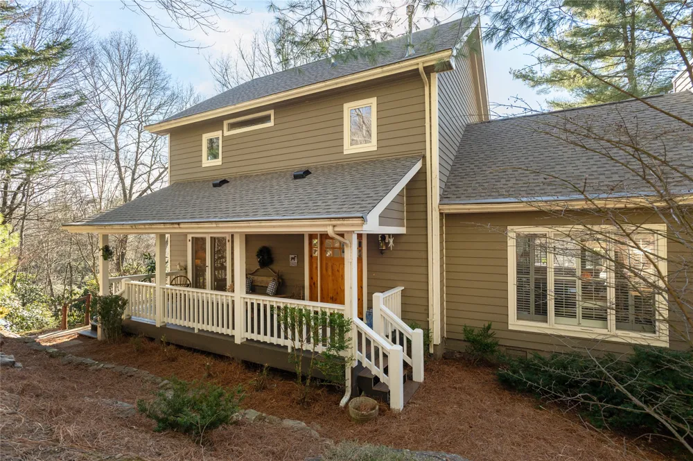 132 Sheepcote Road Cashiers, NC 28717
