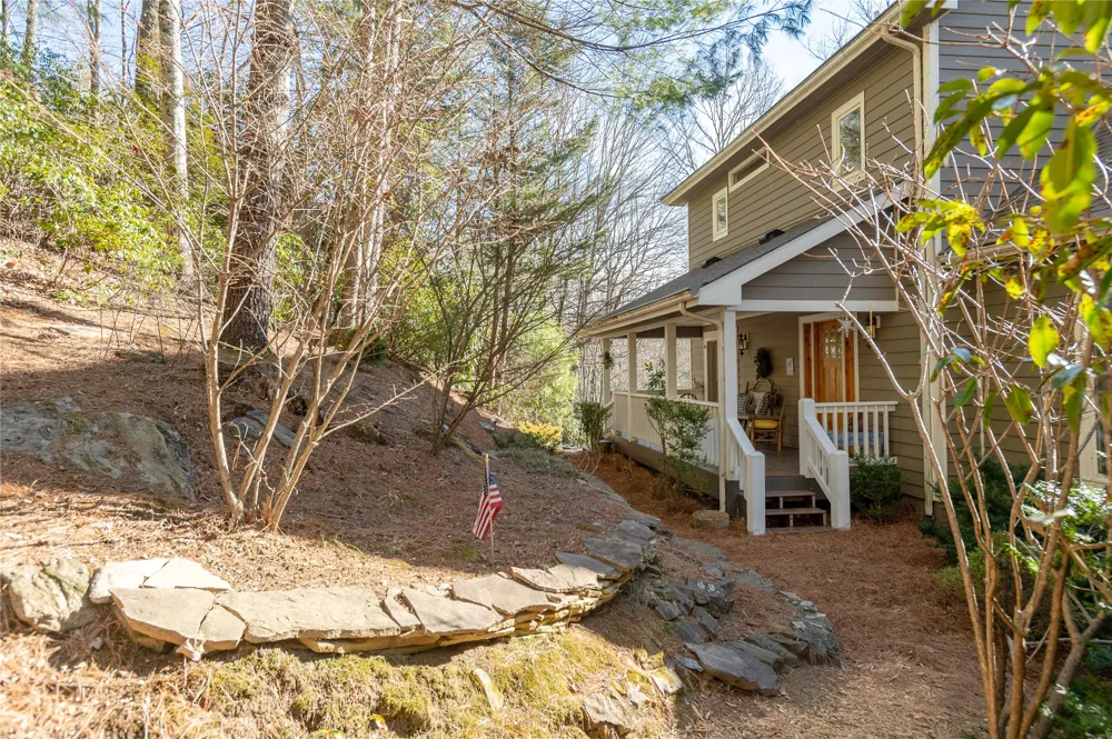 132 Sheepcote Road Cashiers, NC 28717