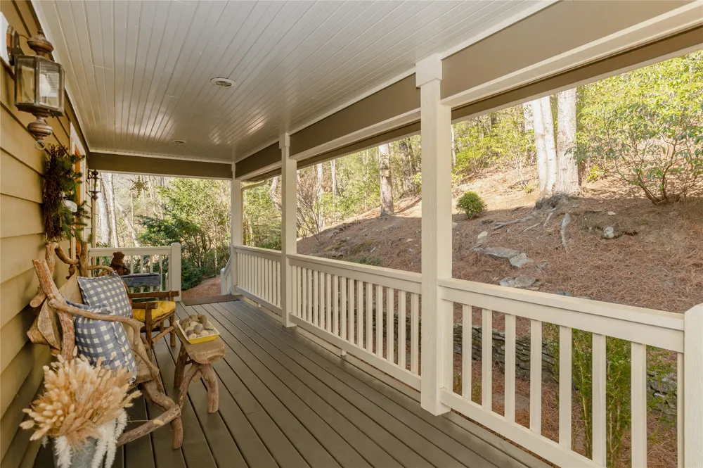 132 Sheepcote Road Cashiers, NC 28717