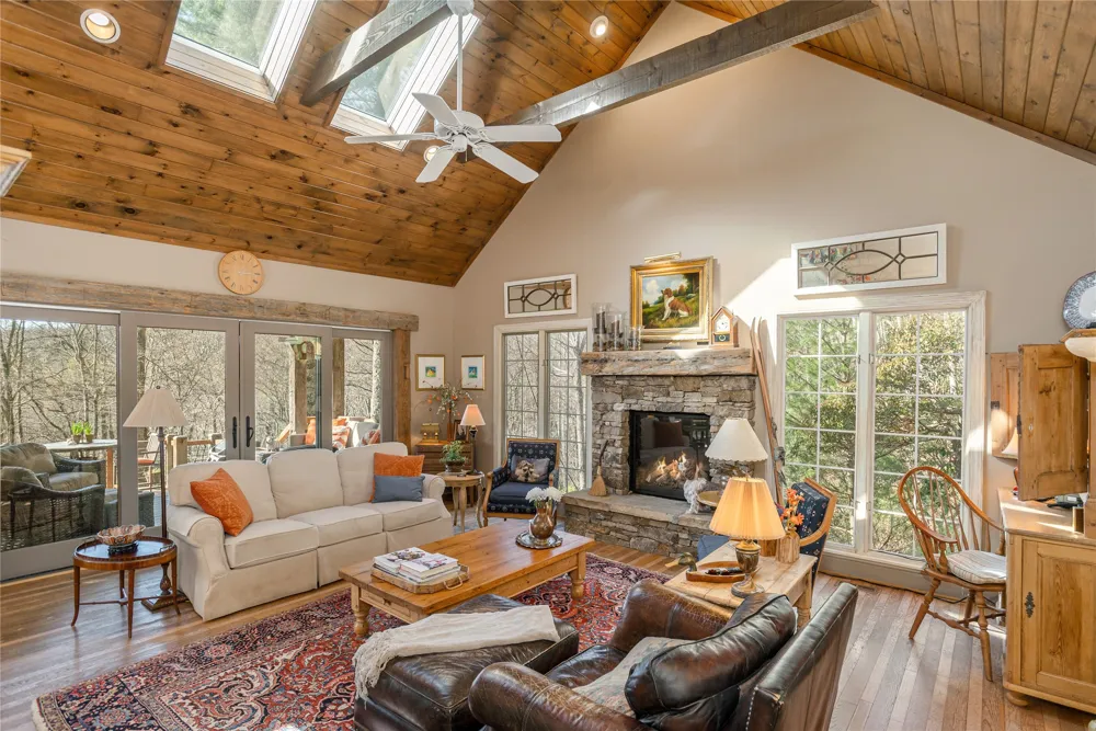 132 Sheepcote Road Cashiers, NC 28717