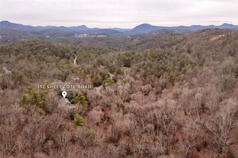 132 Sheepcote Road Cashiers, NC 28717