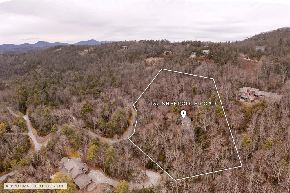 132 Sheepcote Road Cashiers, NC 28717