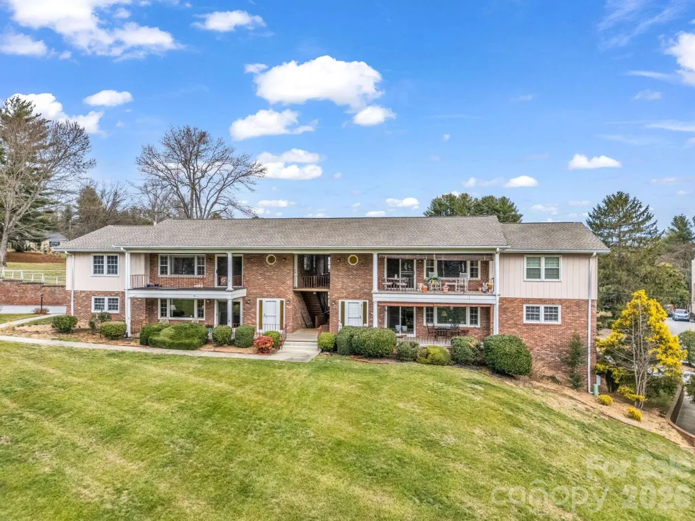 410 Golf View Condo Lane #2A