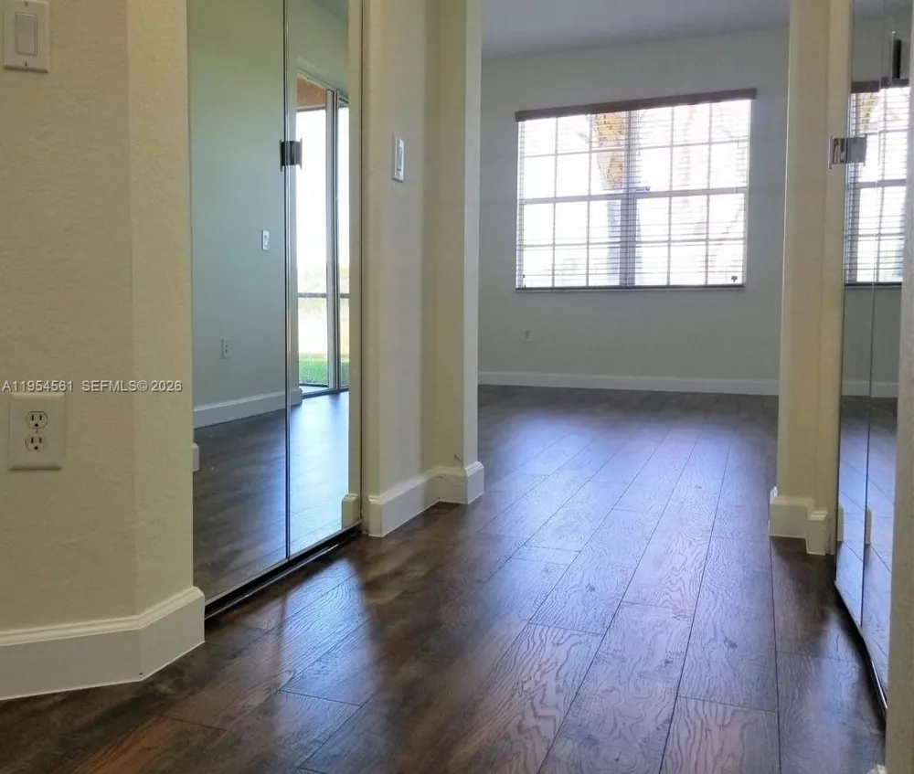 8255 NW 128th Ln #19-C