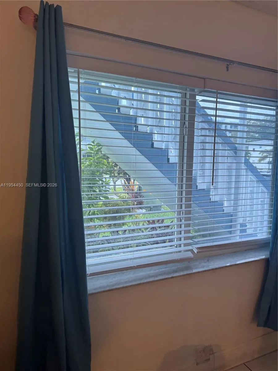 55 NW 204th St #1 Miami Gardens, FL 33169