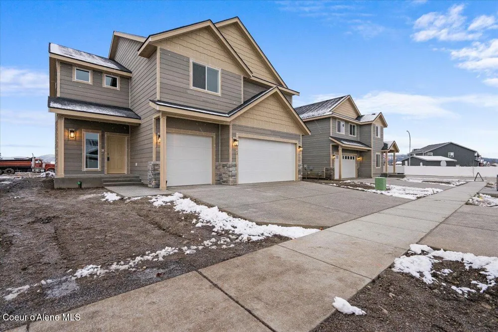 2613 E Cinder Avenue Post Falls, ID 83854