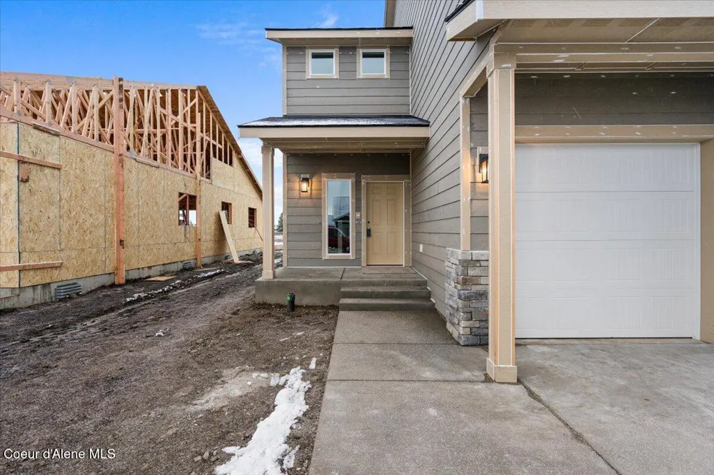 2613 E Cinder Avenue Post Falls, ID 83854