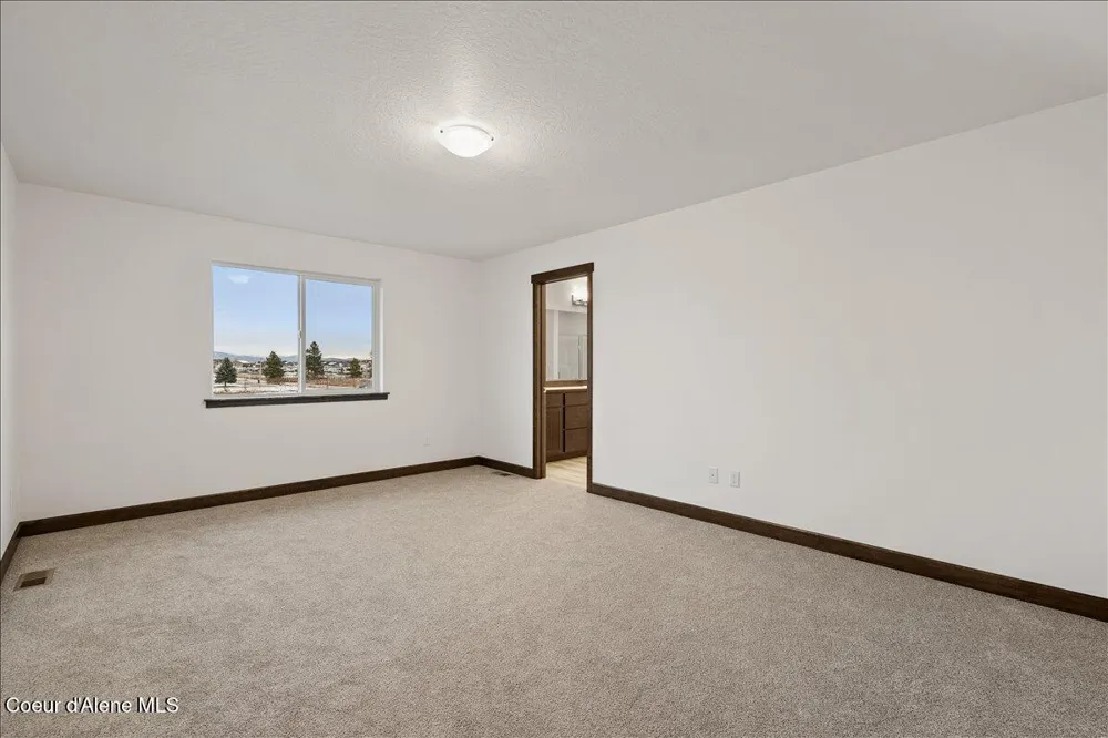 2613 E Cinder Avenue Post Falls, ID 83854