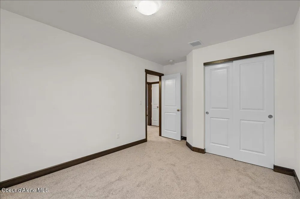 2613 E Cinder Avenue Post Falls, ID 83854