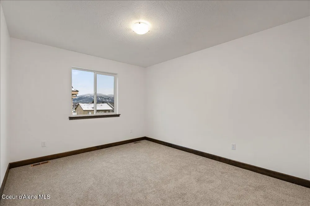 2613 E Cinder Avenue Post Falls, ID 83854